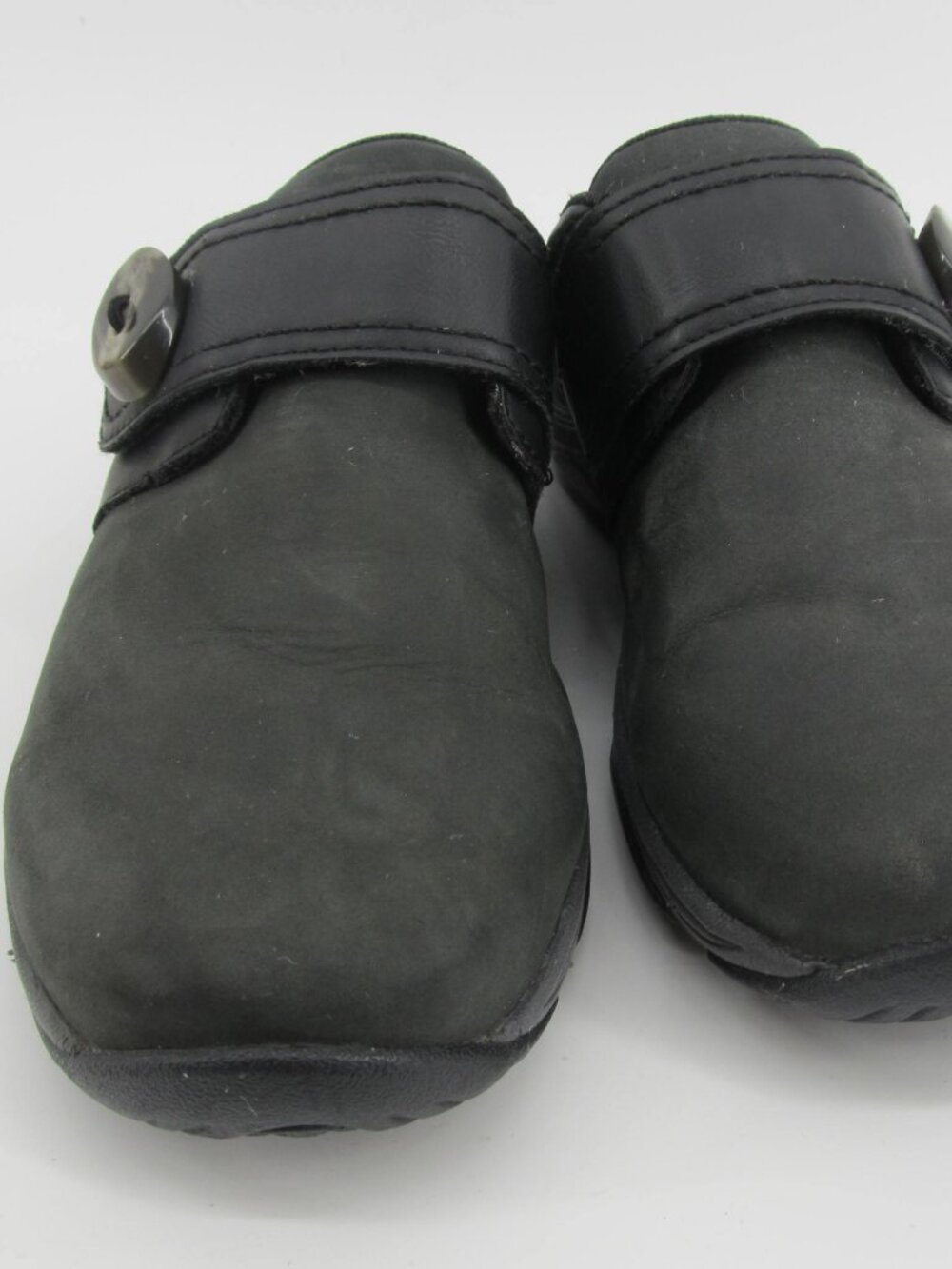 Easy Spirit Mules Slip On Womens 7.5 M Black SEEQUIP leather Shoes